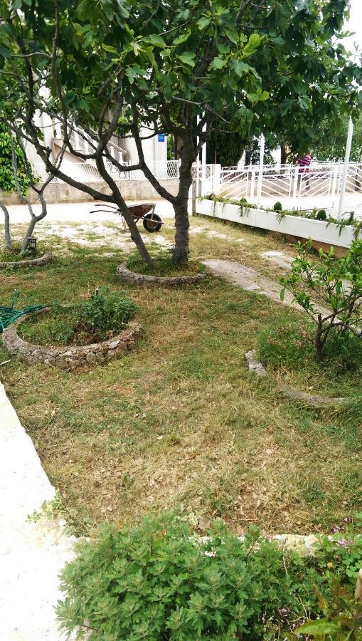 Apartments Delibasic Рогозница Екстериор снимка