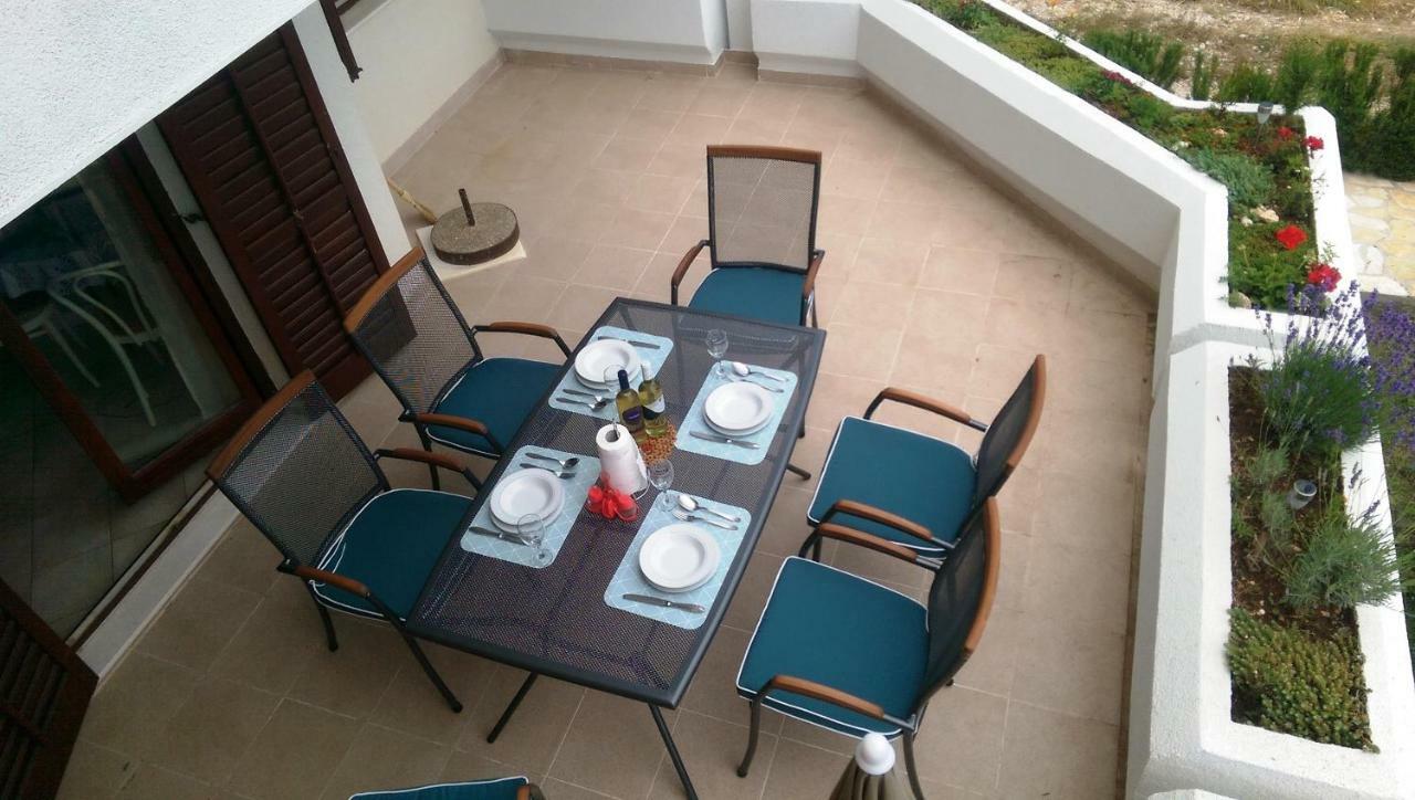 Apartments Delibasic Рогозница Екстериор снимка