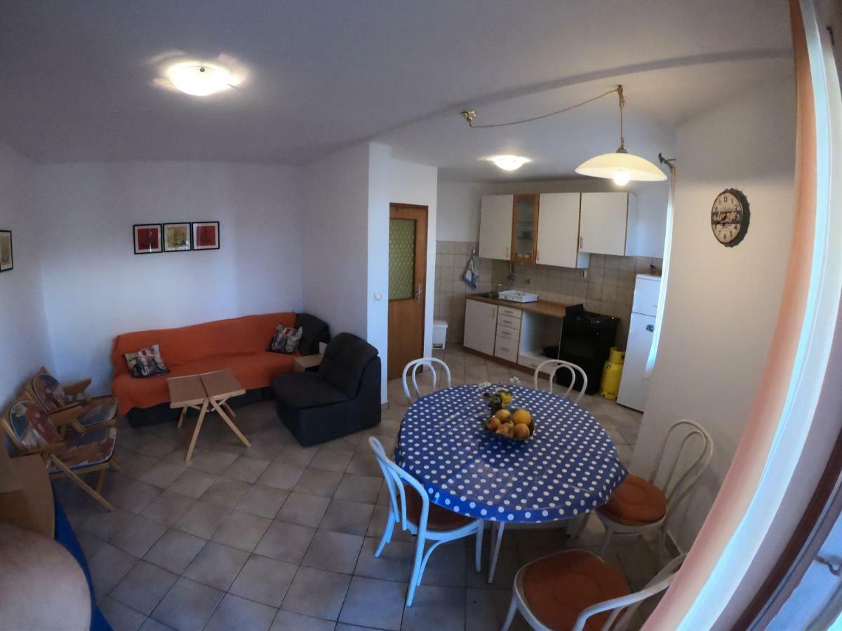 Apartments Delibasic Рогозница Екстериор снимка