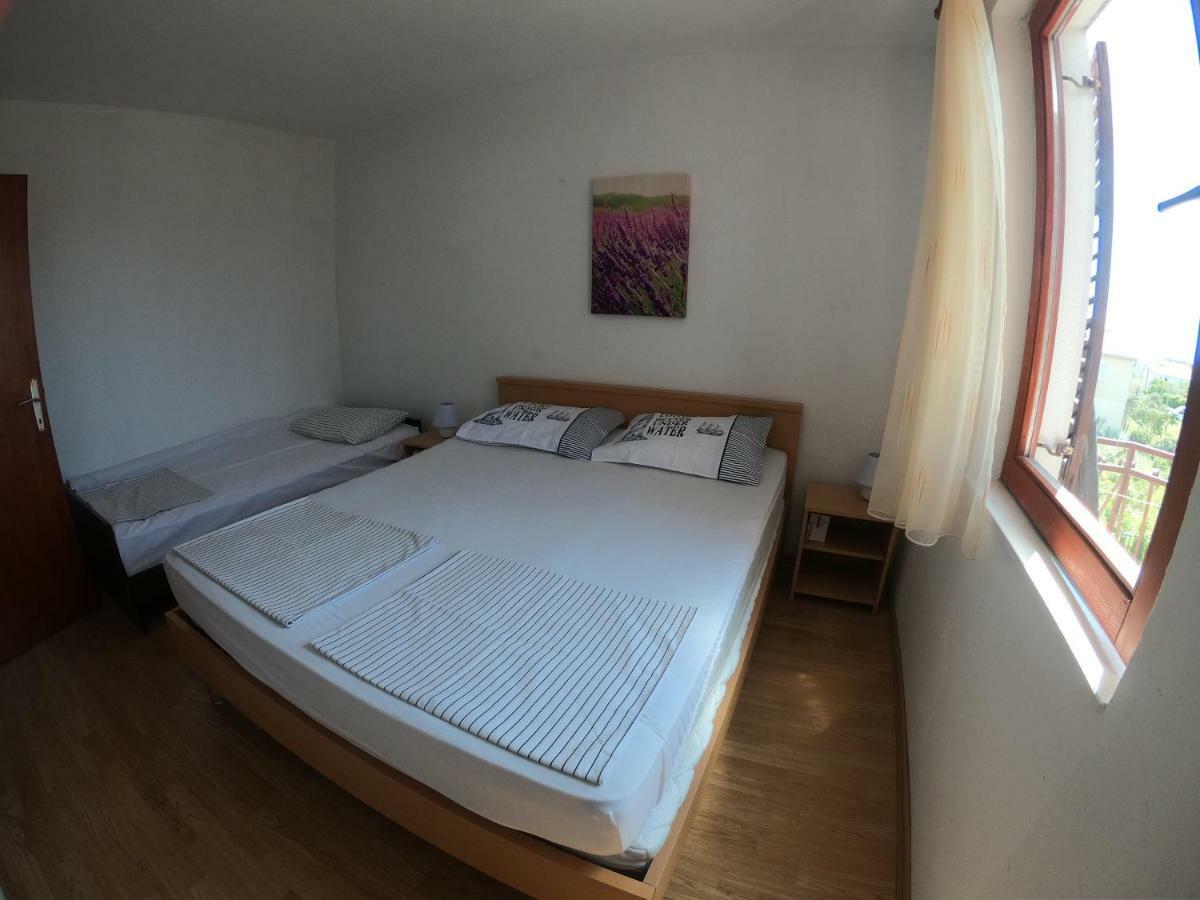 Apartments Delibasic Рогозница Екстериор снимка