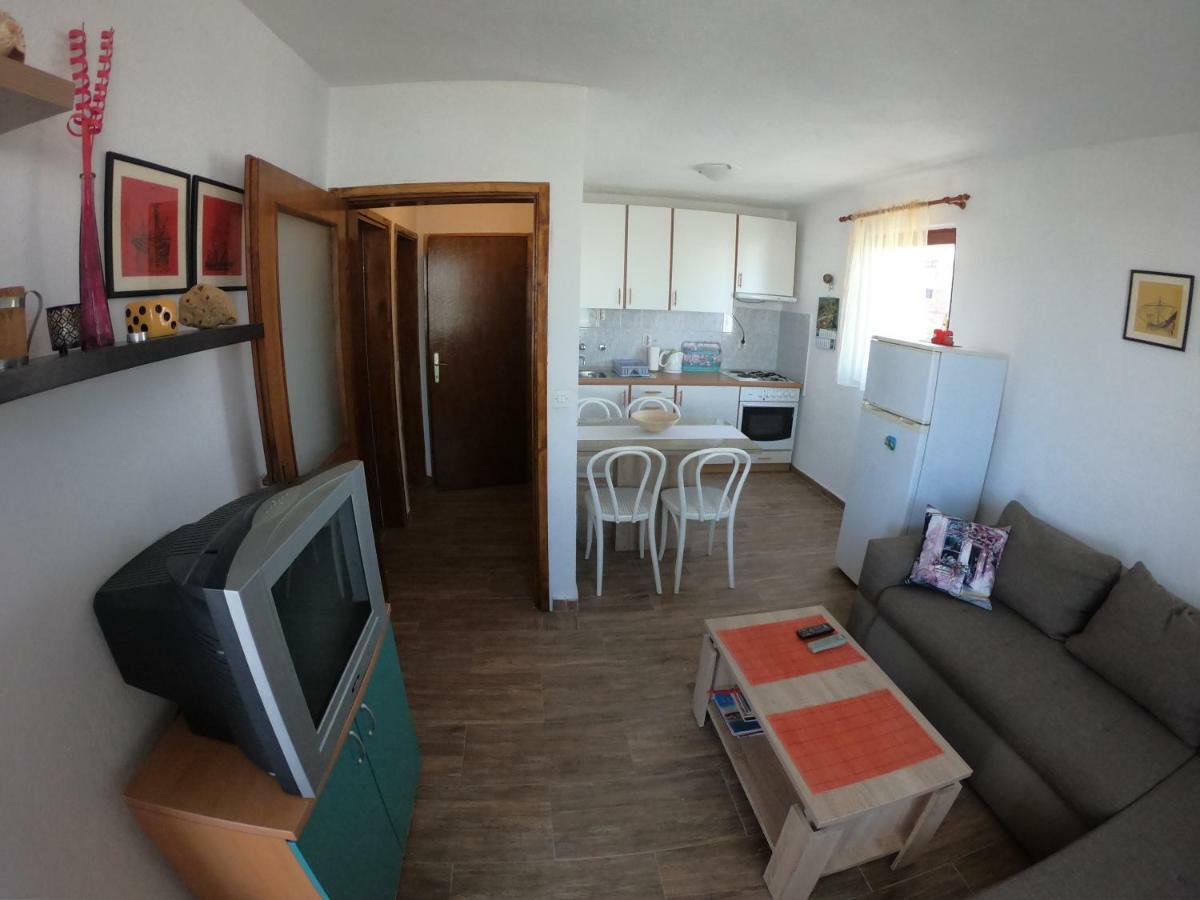Apartments Delibasic Рогозница Екстериор снимка