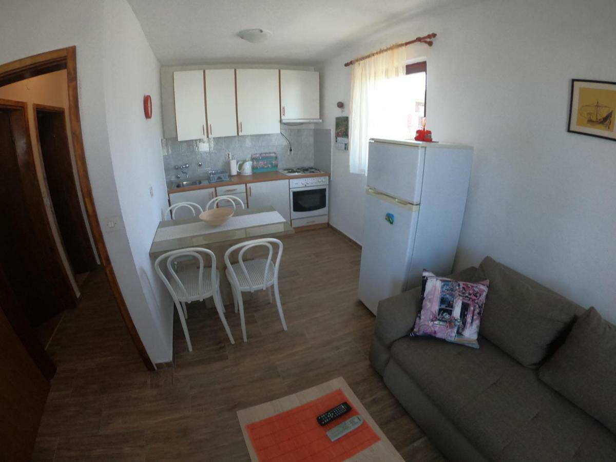 Apartments Delibasic Рогозница Екстериор снимка