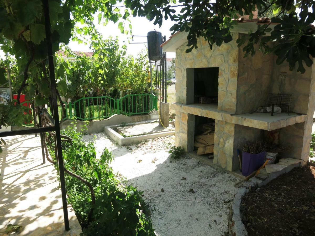 Apartments Delibasic Рогозница Екстериор снимка